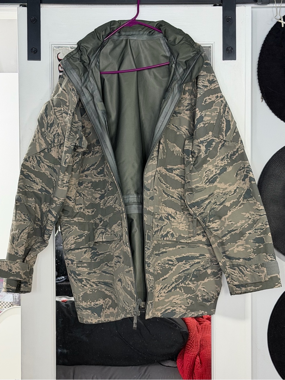 GORE-TEX Men's Military Field Jacket in Olive Camo